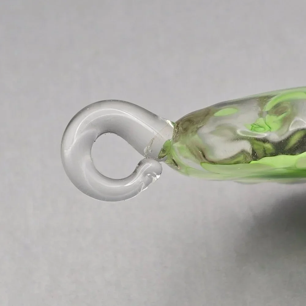 Artisan Glass Leaf Pendant 1.75x1.25" Green Floral Design Scalloped Edges - Picture 3 of 5